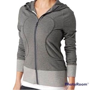 Lululemon Retro Two Toned Grey Full Zip Scuba Hoodie, size 6